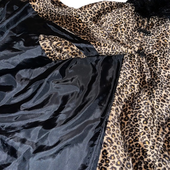 Girls Animal Print Cape Boa Trim Hooded Handmade Size 14 Read Measurements - Picture 5 of 8